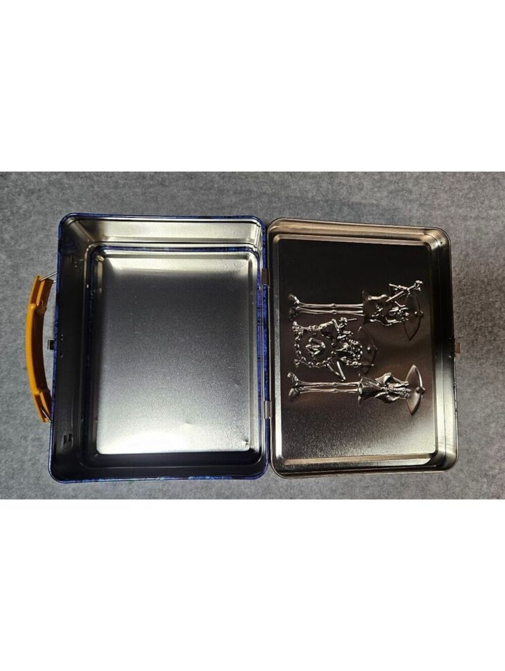 Vintage Dia de los Muertos Metal Lunchbox with Skeleton Band Artwork - Picture 7 of 7